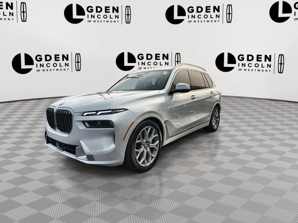 Used 2023 BMW X7 xDrive40i w/ Executive Package AWD/4WD image 4