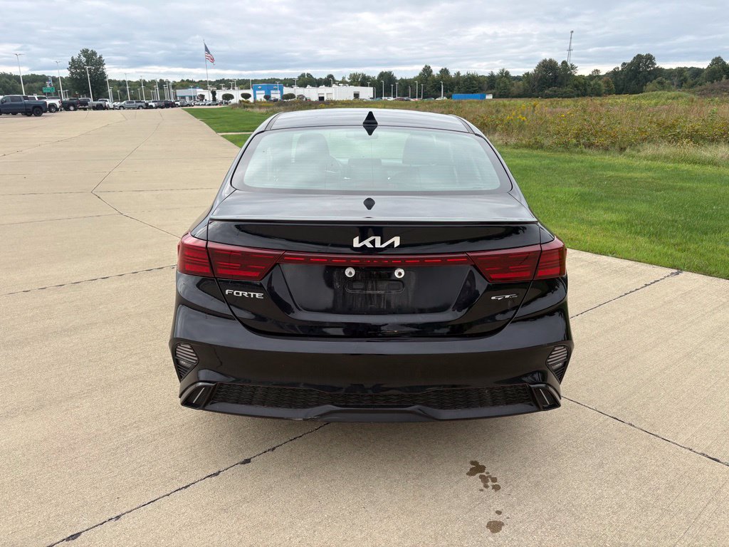 Used 2023 Kia Forte GT-Line FWD image 5