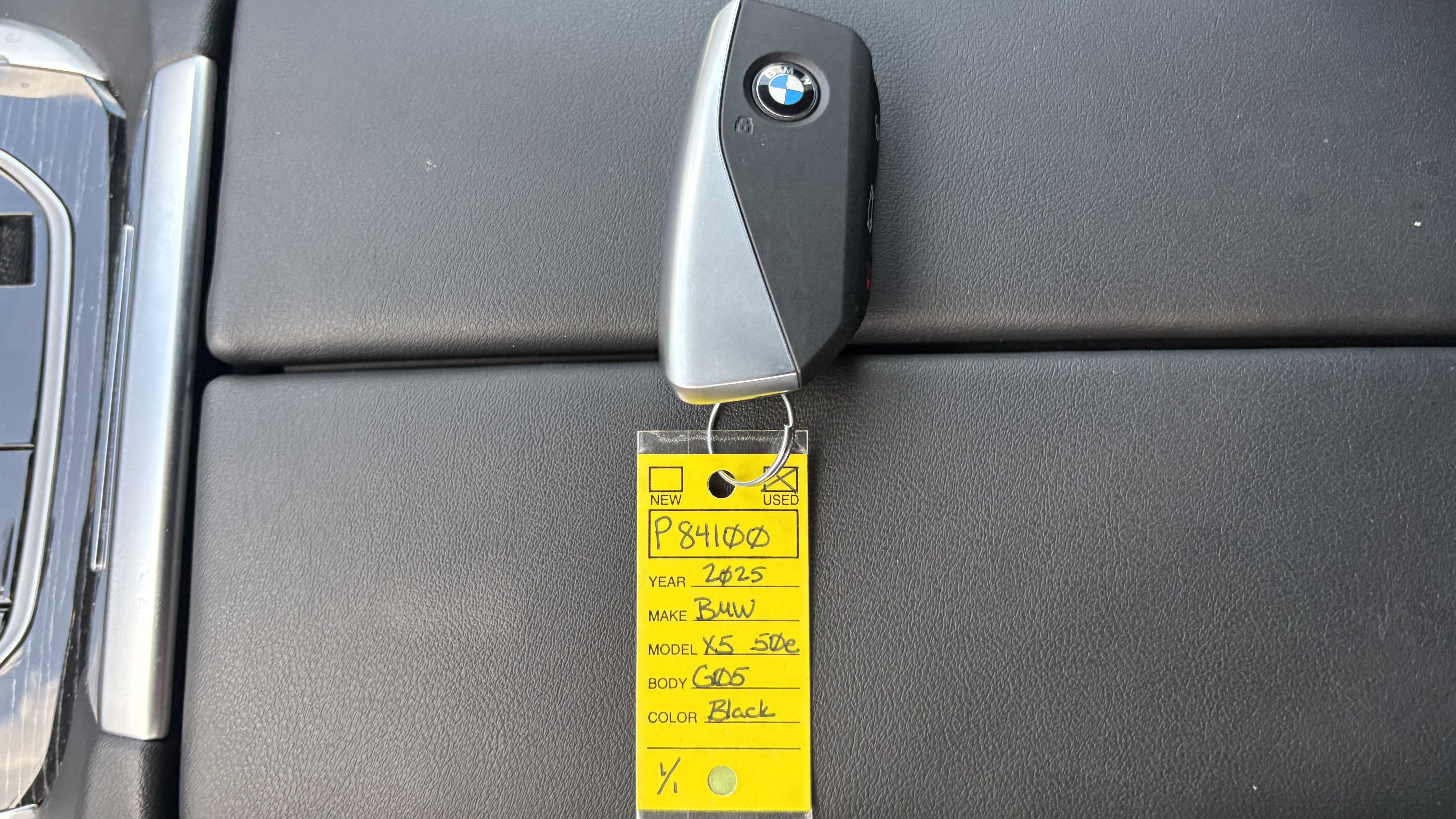 Used 2025 BMW X5 xDrive50e w/ M Sport Package AWD/4WD image 17