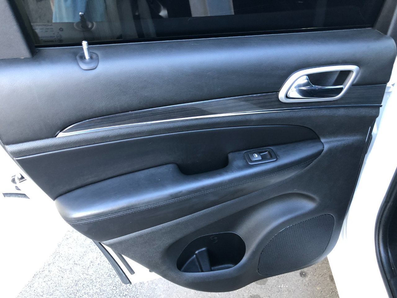 Used 2015 Jeep Grand Cherokee High Altitude image 27