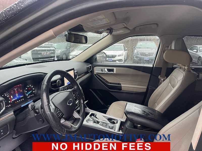 Used 2020 Ford Explorer Limited image 2