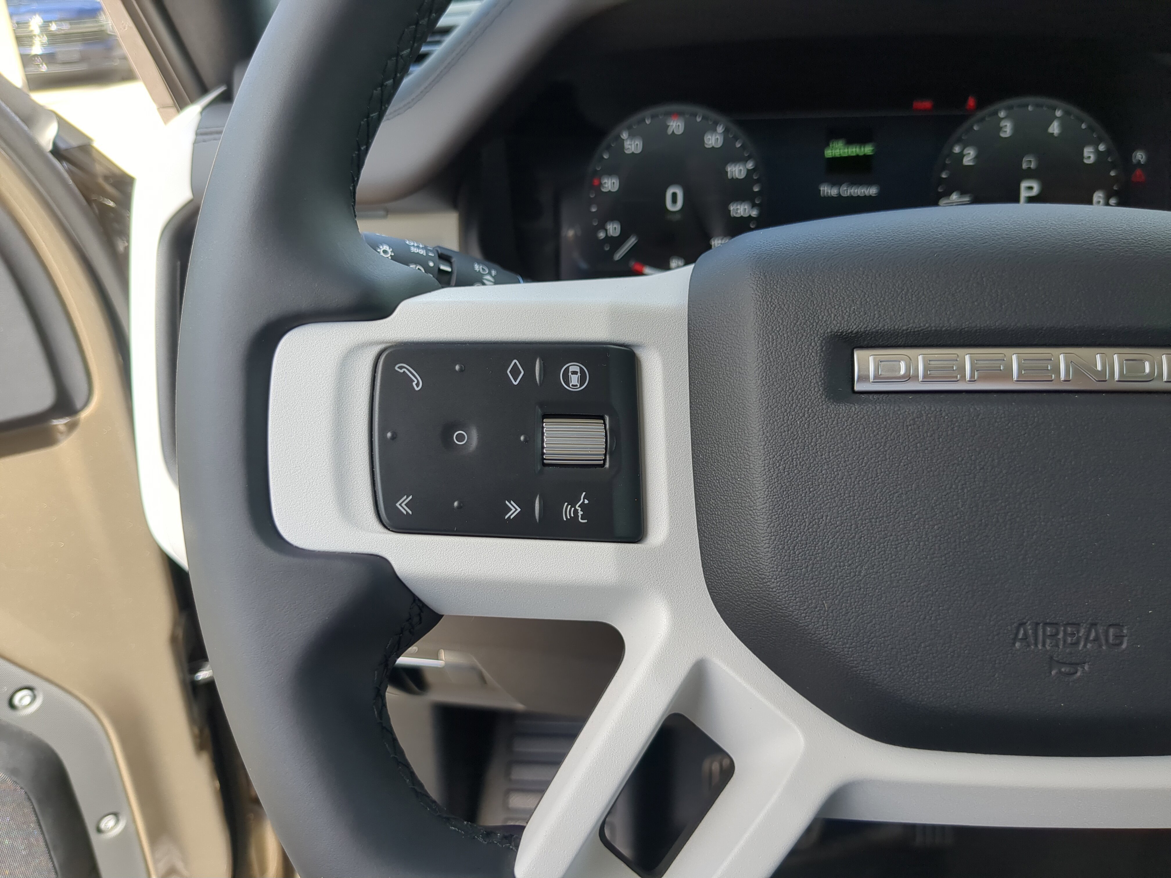 New 2026 Land Rover Defender 110 S image 28