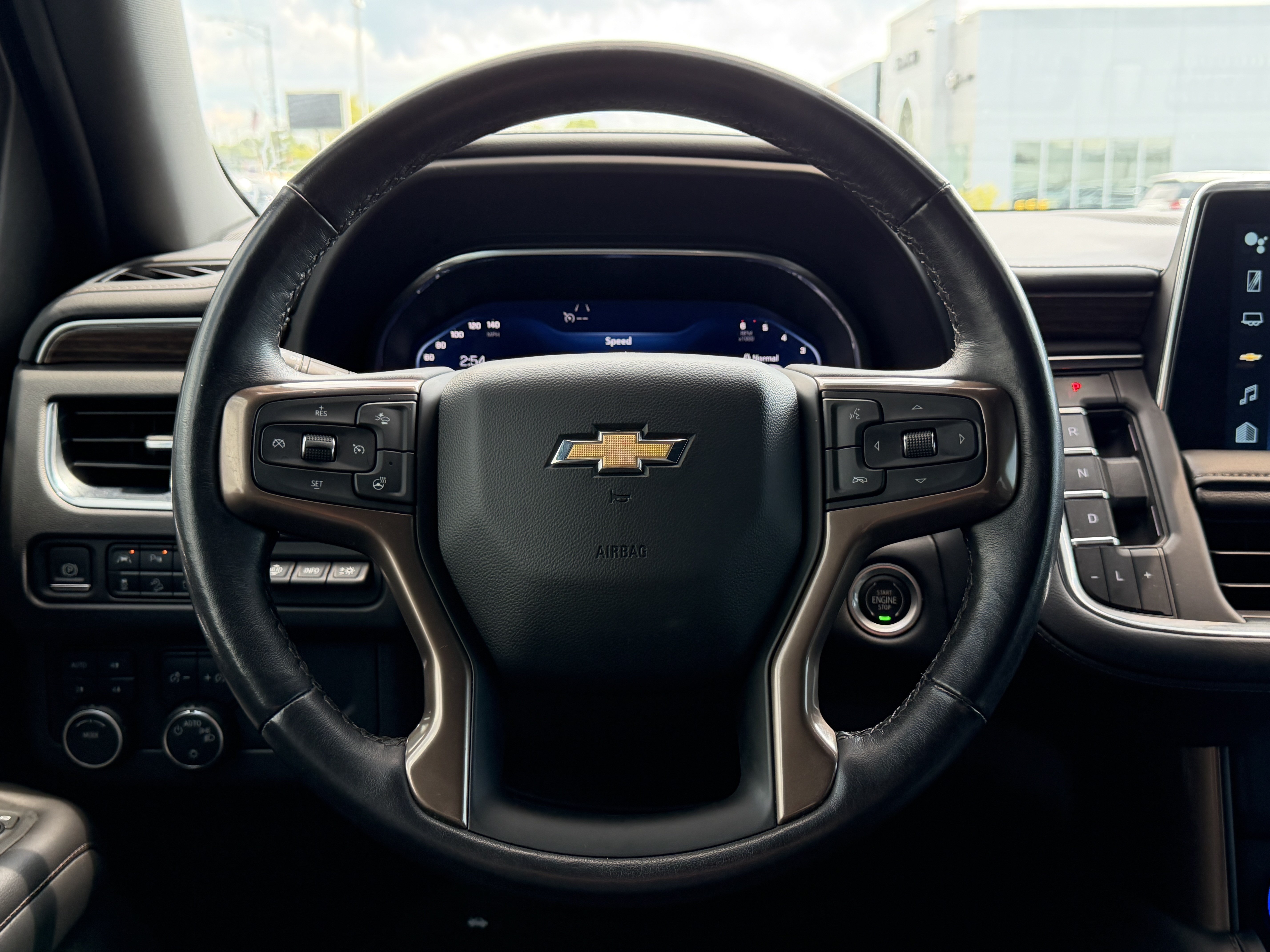 Used 2022 Chevrolet Suburban High Country AWD/4WD image 19