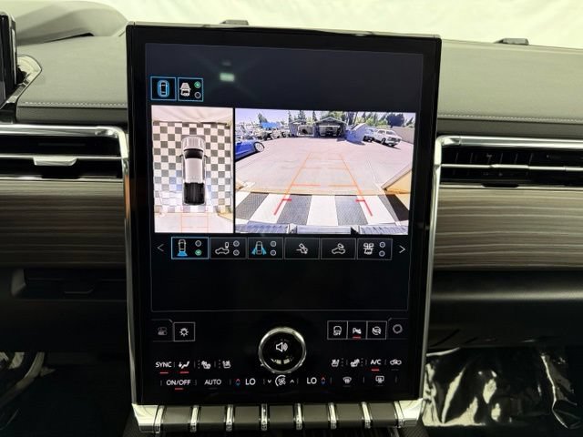 Used 2025 GMC Sierra EV Denali AWD/4WD image 38