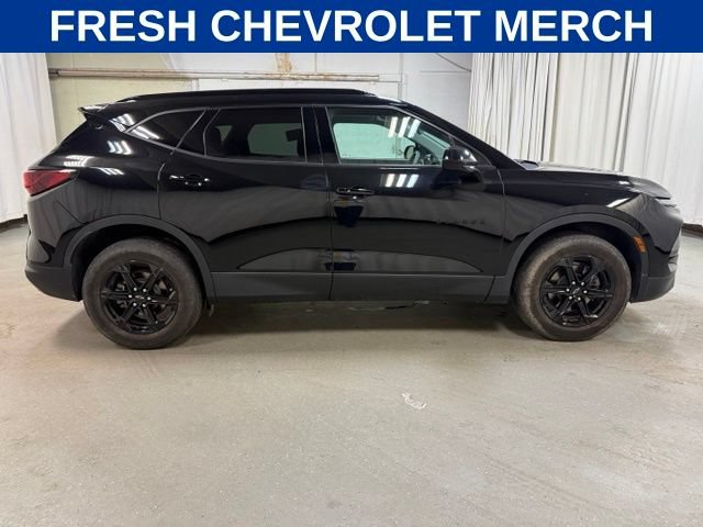 Used 2023 Chevrolet Blazer LT w/ Convenience Package AWD/4WD image 3