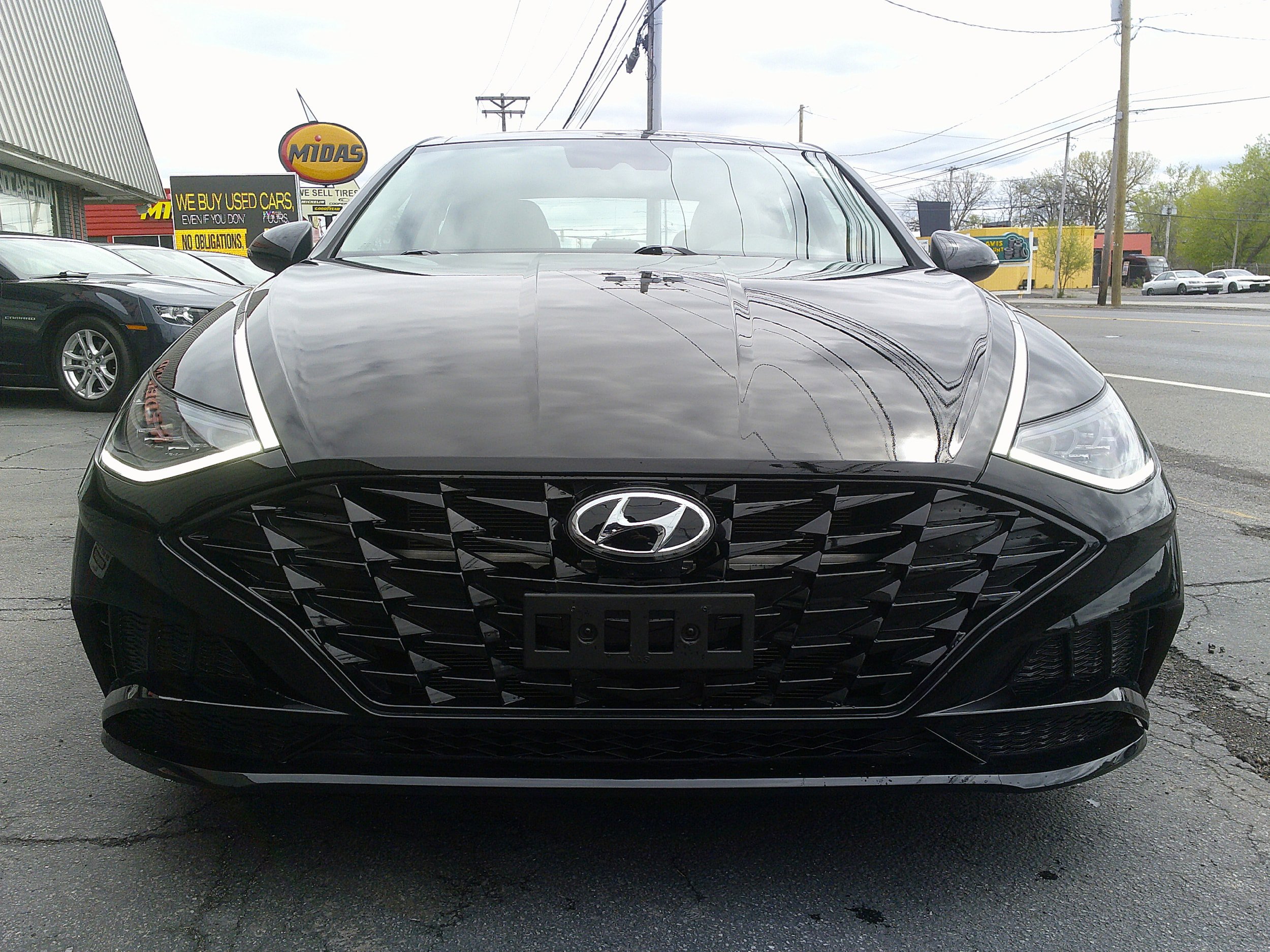 Used 2023 Hyundai Sonata SEL w/ Convenience Package FWD image 9