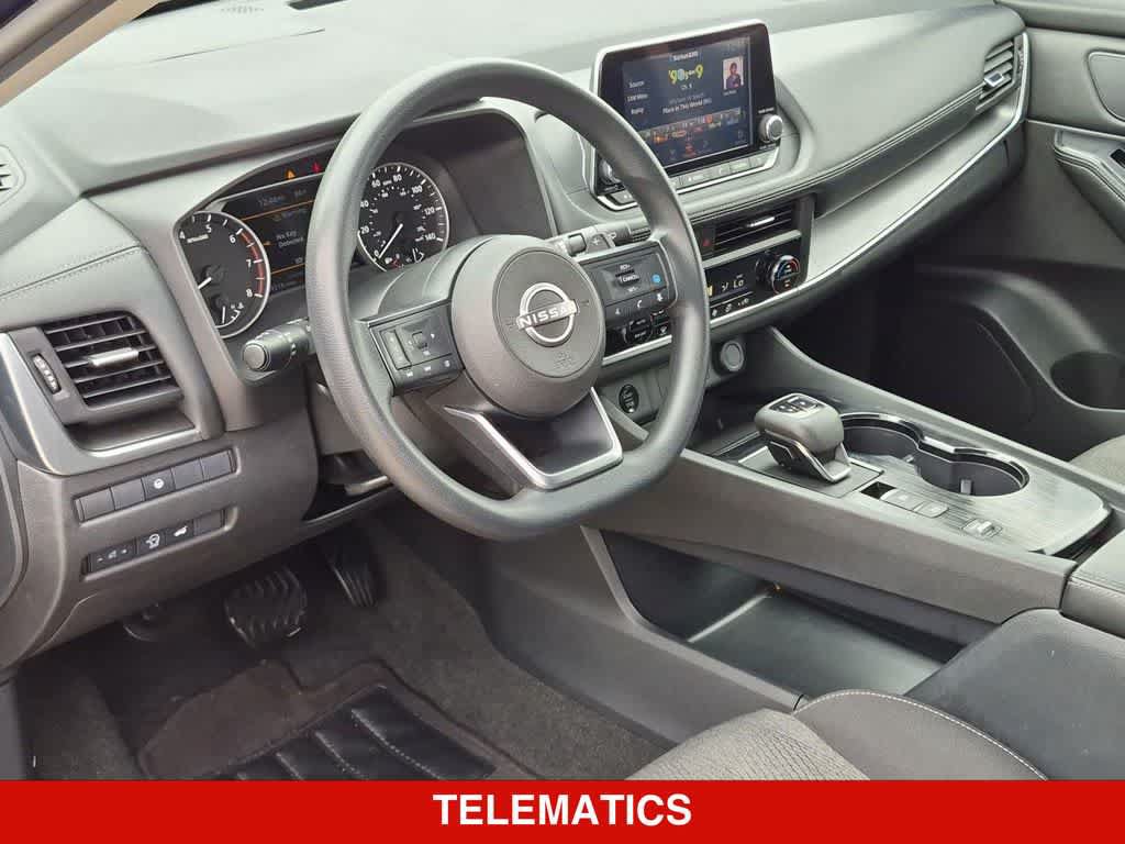 Used 2024 Nissan Rogue SV FWD image 2