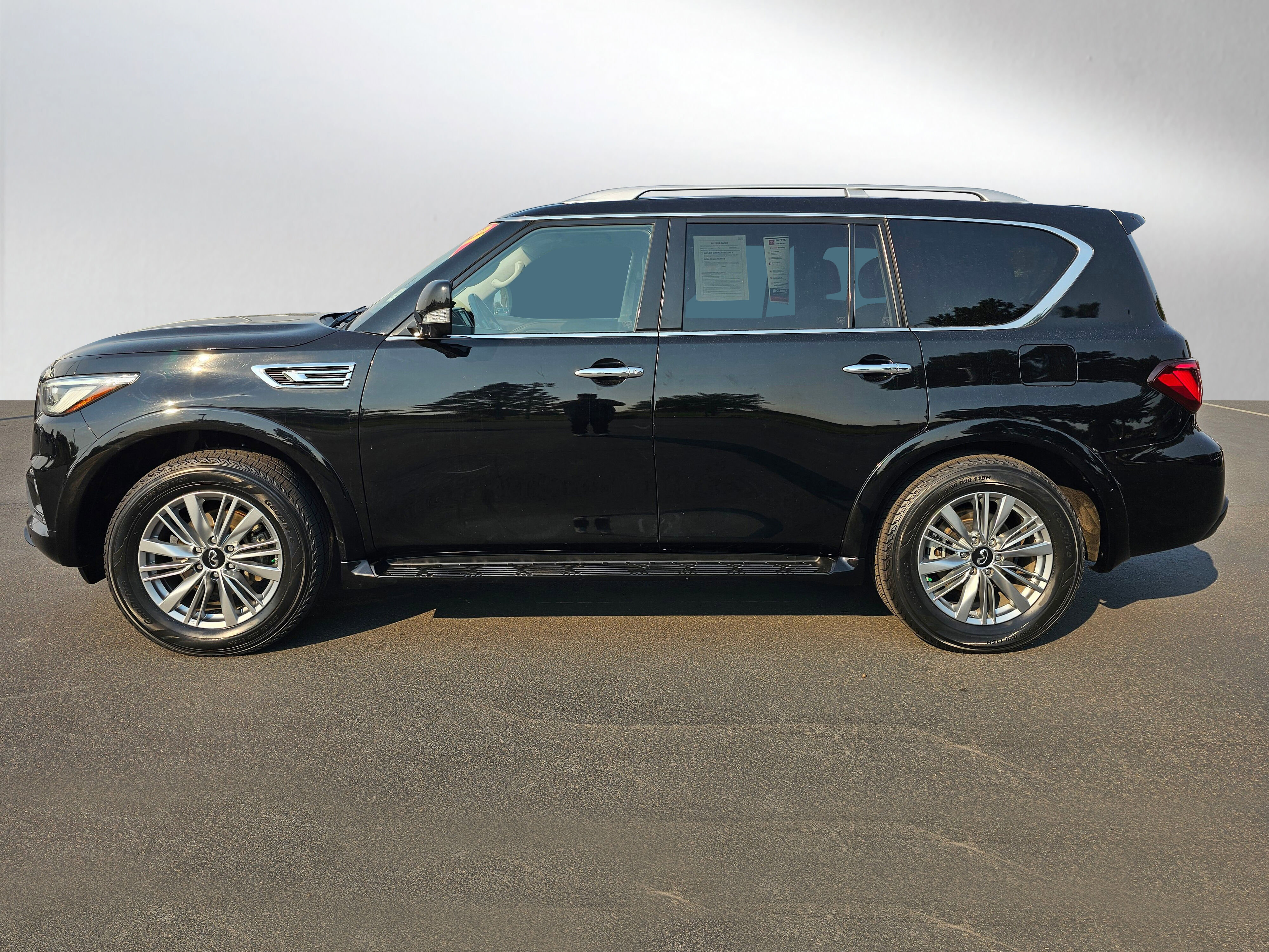 Used 2021 INFINITI QX80 Luxe w/ Cargo Package RWD image 34