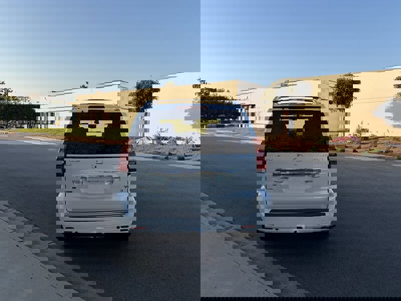 Used 2004 Lexus GX 470 image 5