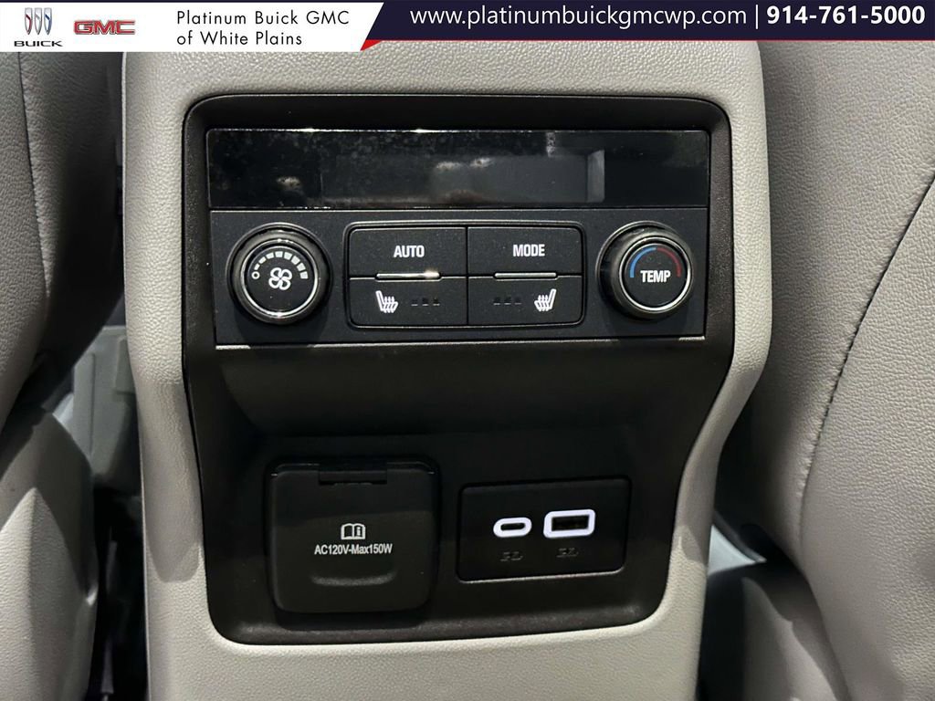 Used 2022 GMC Acadia SLT w/ Preferred Package image 25