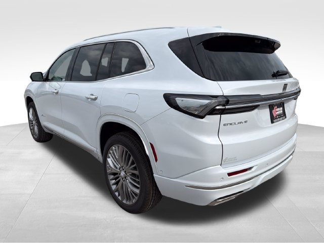 New 2027 Buick Enclave Avenir FWD image 5