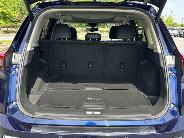Certified 2025 Nissan Rogue Platinum w/ Platinum Premium Package AWD/4WD image 20