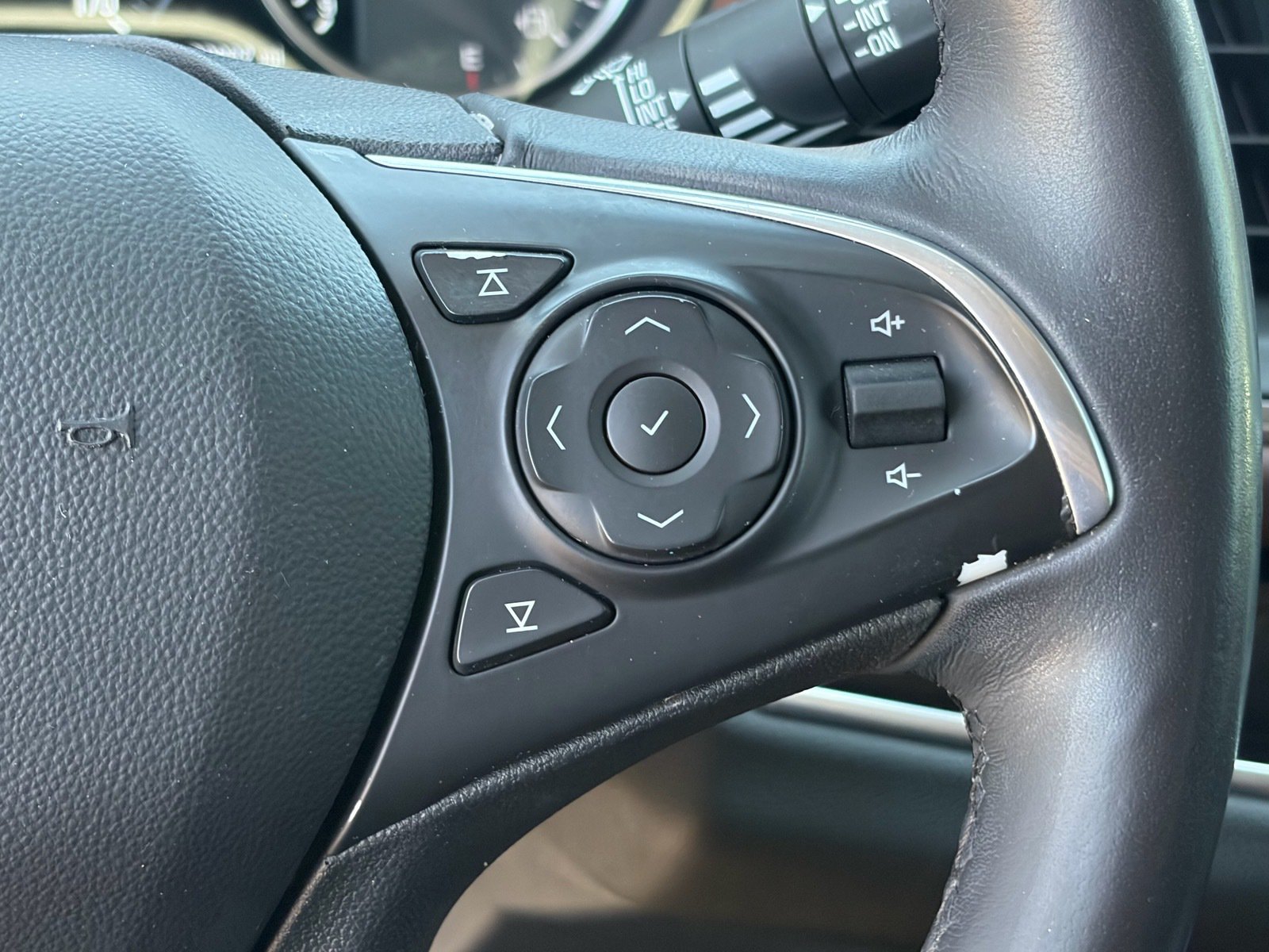 Used 2019 Buick Enclave Avenir w/ Trailering Package, 5000 lbs. AWD/4WD image 15
