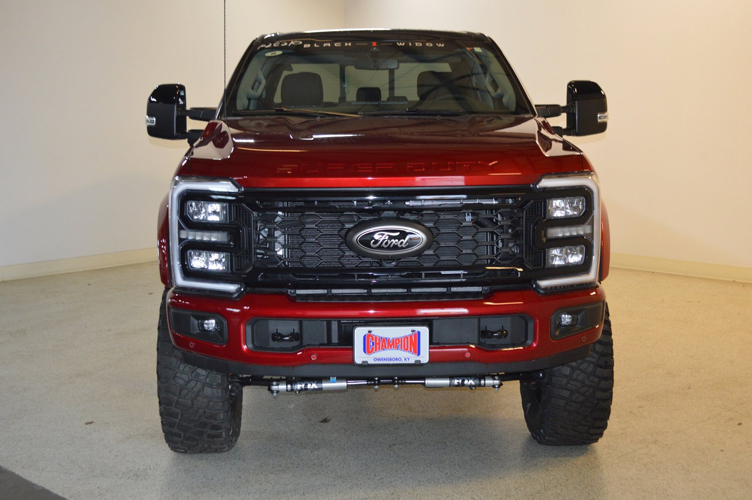 New 2026 Ford F250 Lariat w/ Black Appearance Package AWD/4WD image 8