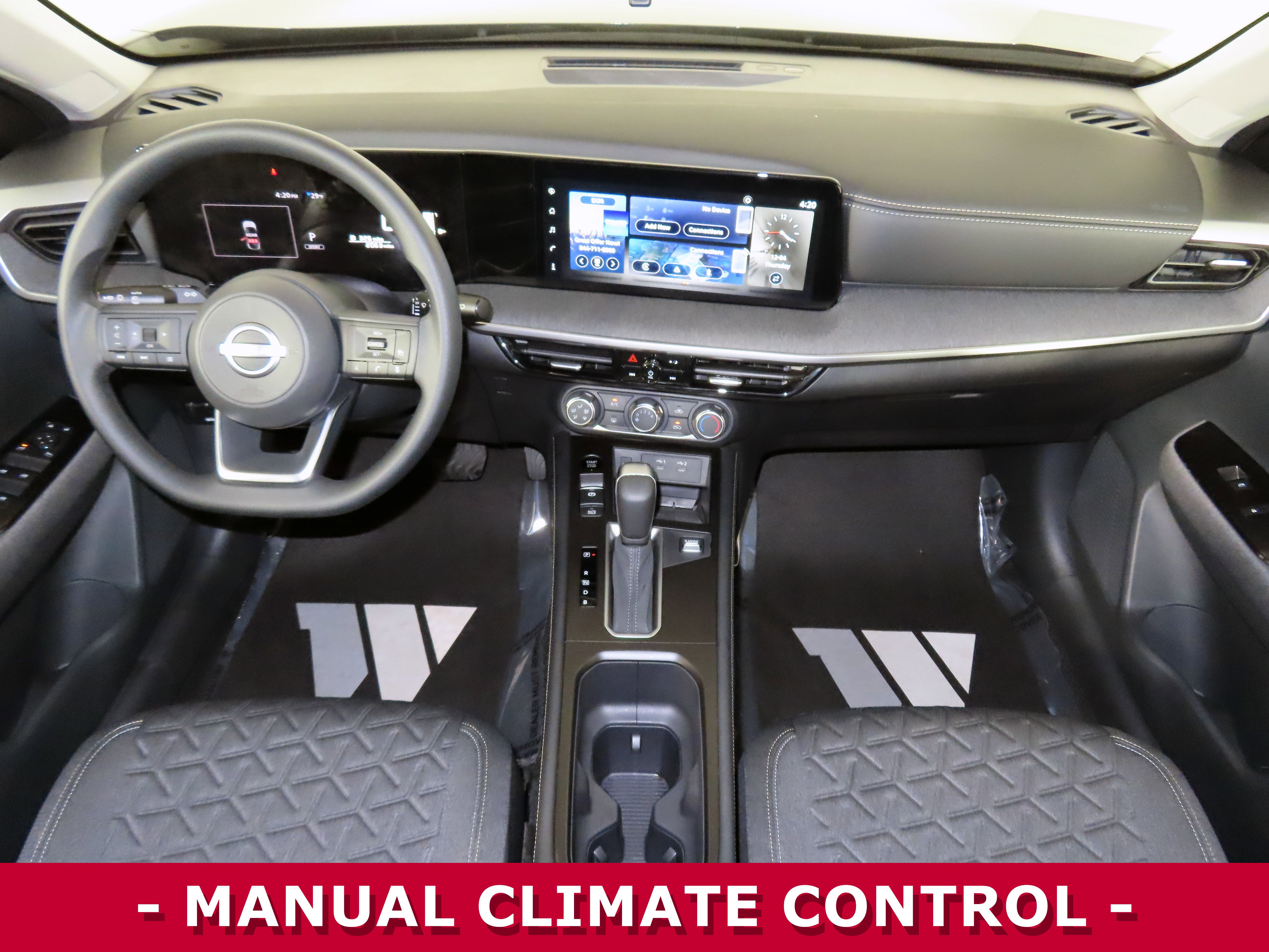 Certified 2025 Nissan Kicks SV w/ Illumination Package image 11