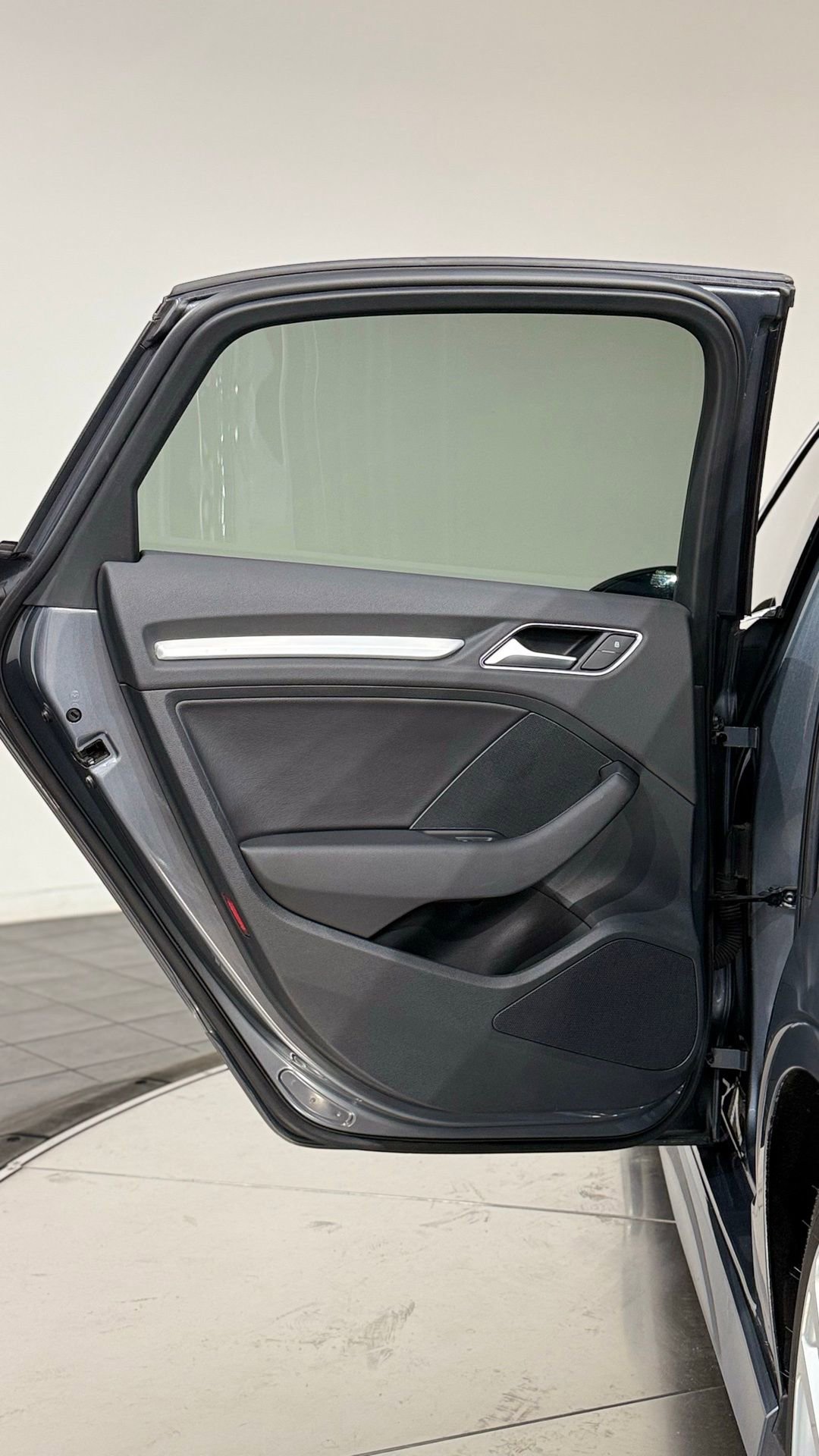 Used 2016 Audi S3 Premium Plus image 39