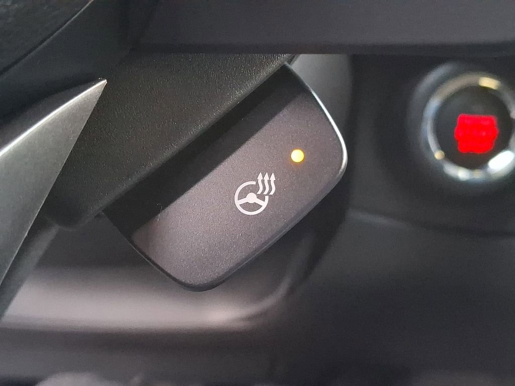 Used 2023 Subaru Ascent Touring image 18