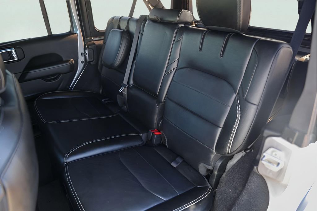 Used 2021 Jeep Wrangler Unlimited Sahara w/ Cold Weather Group image 26