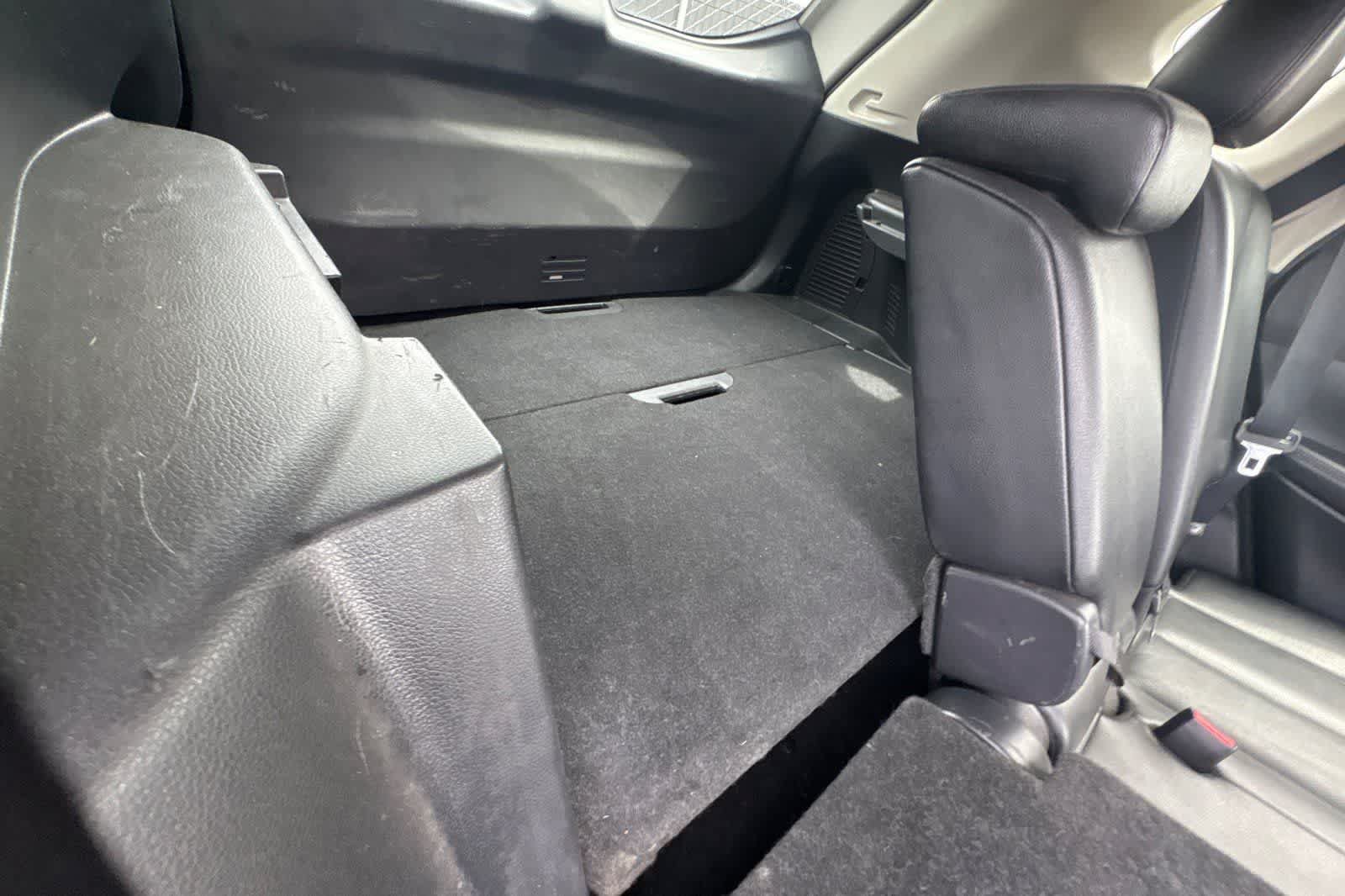 Used 2019 Nissan Rogue SL FWD image 17