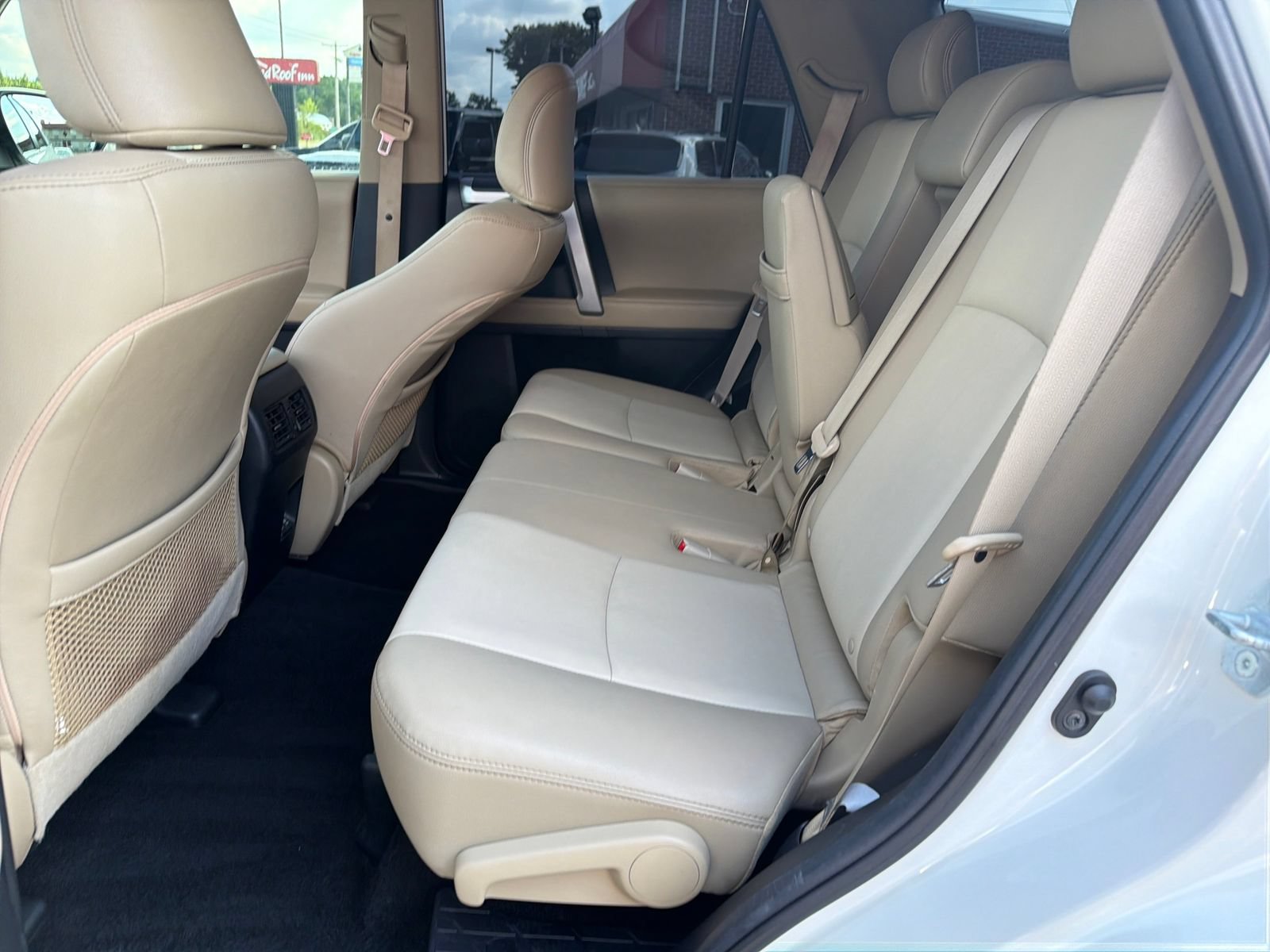 Used 2021 Toyota 4Runner SR5 Premium w/ Moonroof Package AWD/4WD image 29