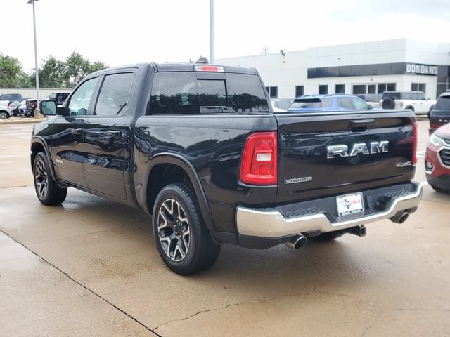 Used 2025 RAM 1500 Laramie AWD/4WD image 4