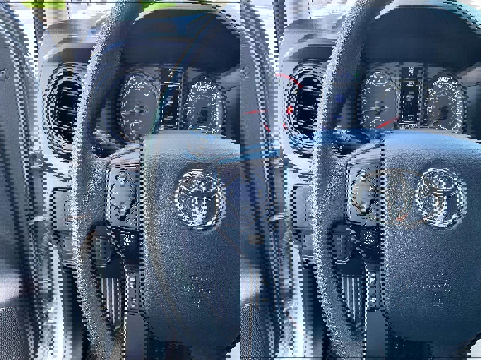 Used 2023 Toyota Tacoma SR image 20