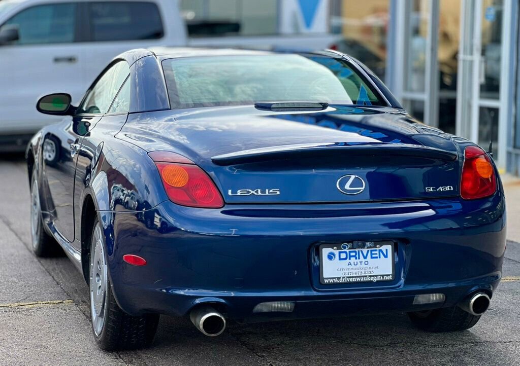 Used 2002 Lexus SC 430 Convertible image 3
