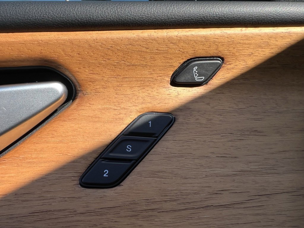 Used 2022 Jeep Grand Cherokee L Summit image 31