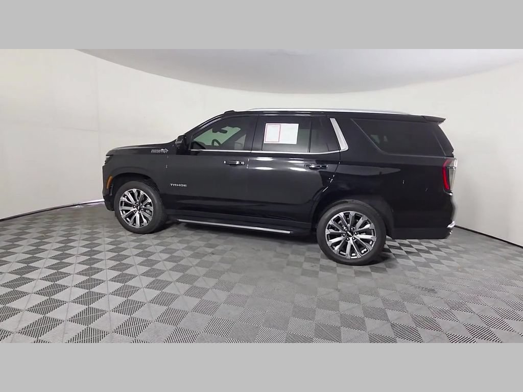 Used 2025 Chevrolet Tahoe High Country RWD image 47