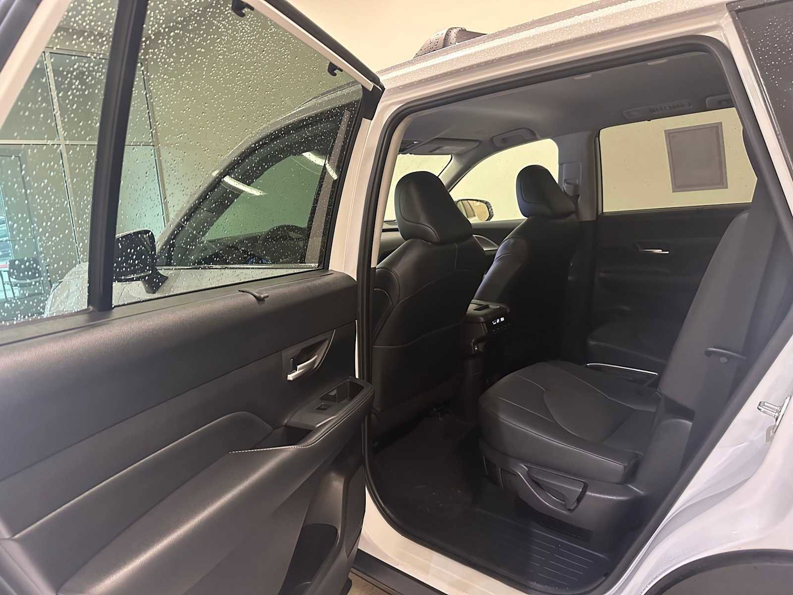 Certified 2025 Toyota Grand Highlander AWD Hybrid image 21