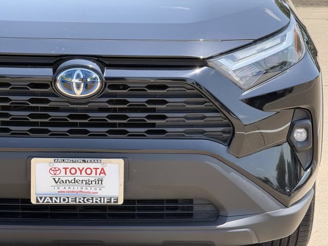 Certified 2023 Toyota RAV4 XLE Premium AWD/4WD image 8