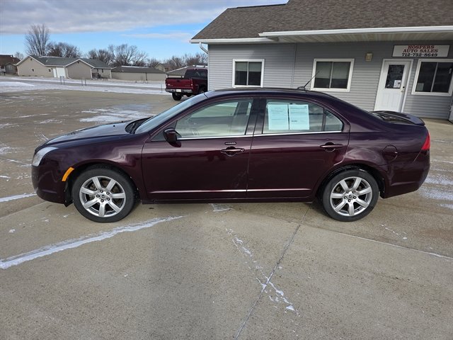 Used 2011 Mercury Milan Premier image 4