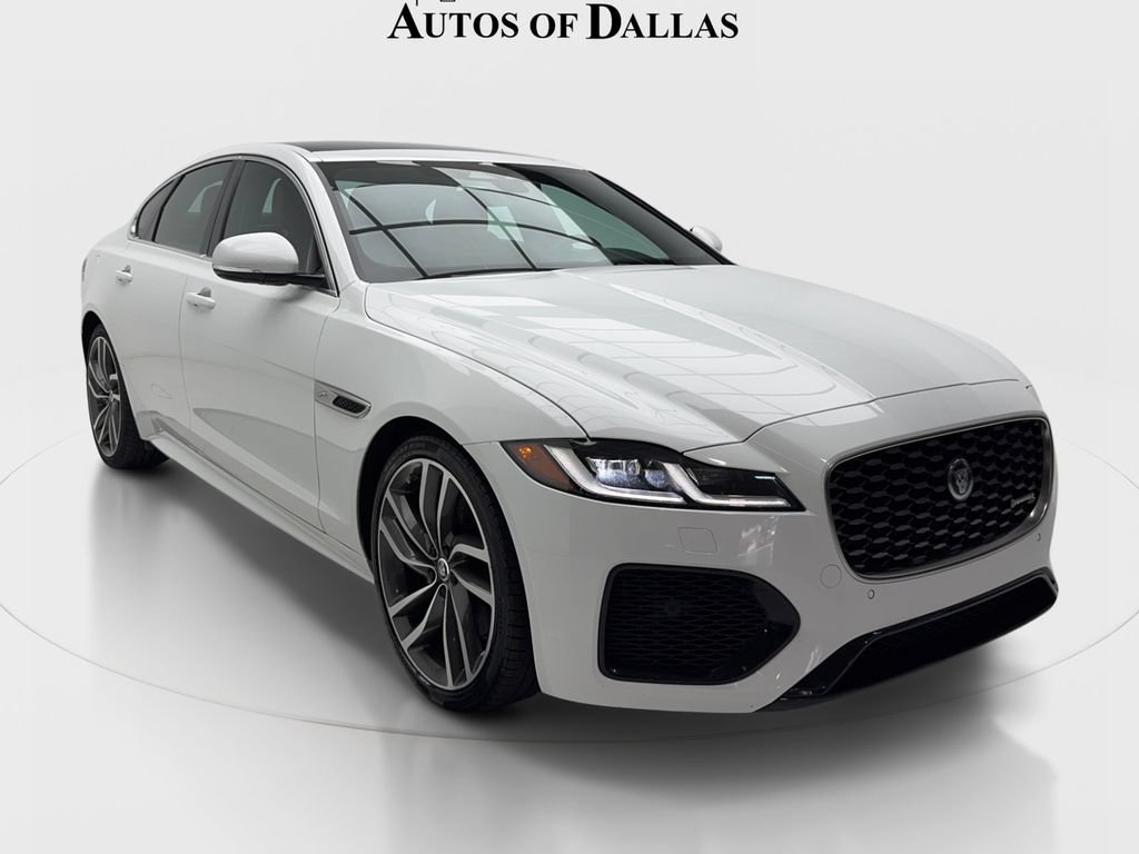 Used 2024 Jaguar XF R-Dynamic SE RWD image 2