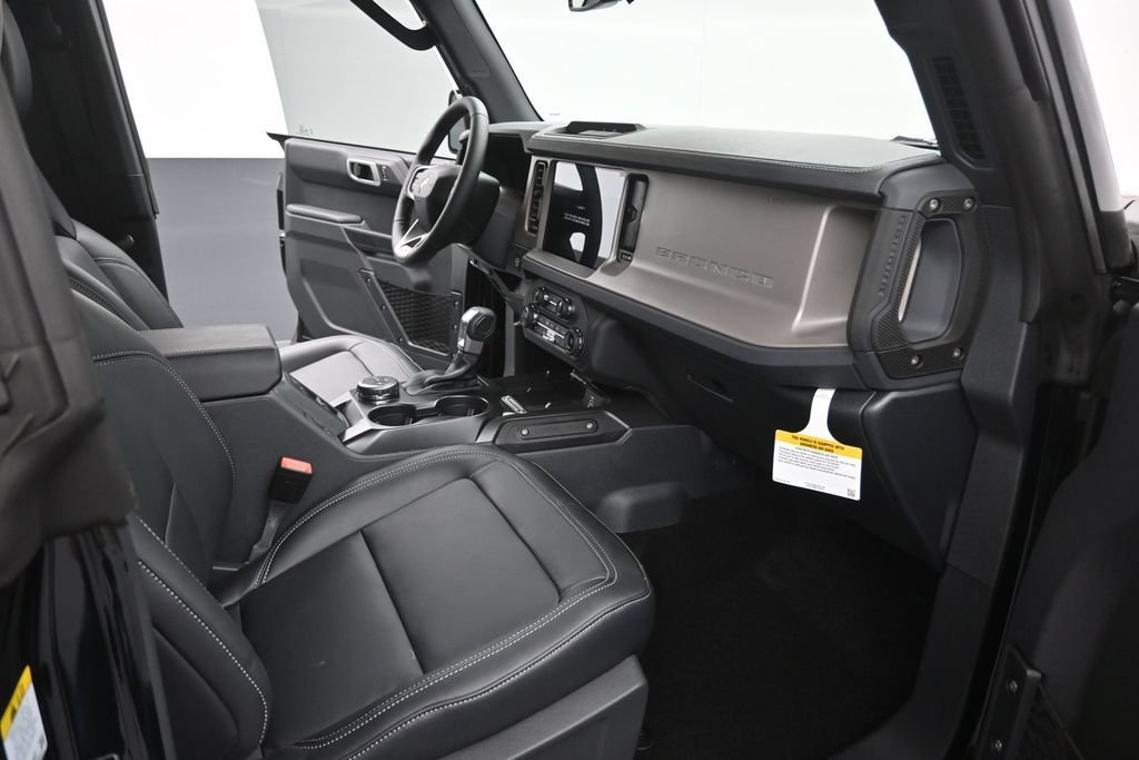 New 2026 Ford Bronco Outer Banks AWD/4WD image 27