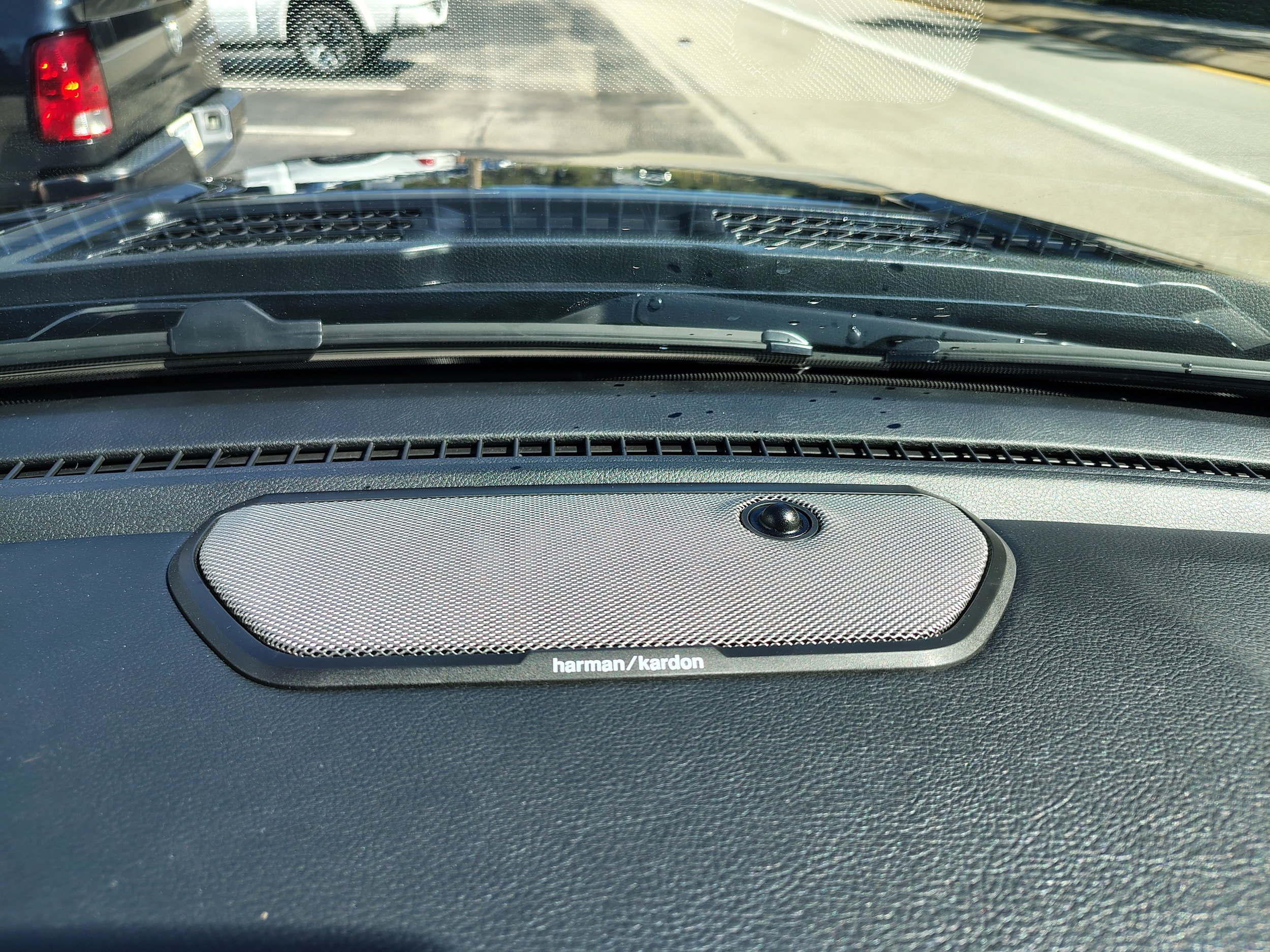 New 2027 RAM 1500 Laramie AWD/4WD image 39
