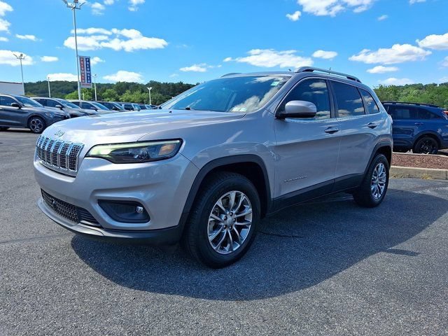Certified 2021 Jeep Cherokee Latitude Lux w/ Sun & Sound Group AWD/4WD image 3