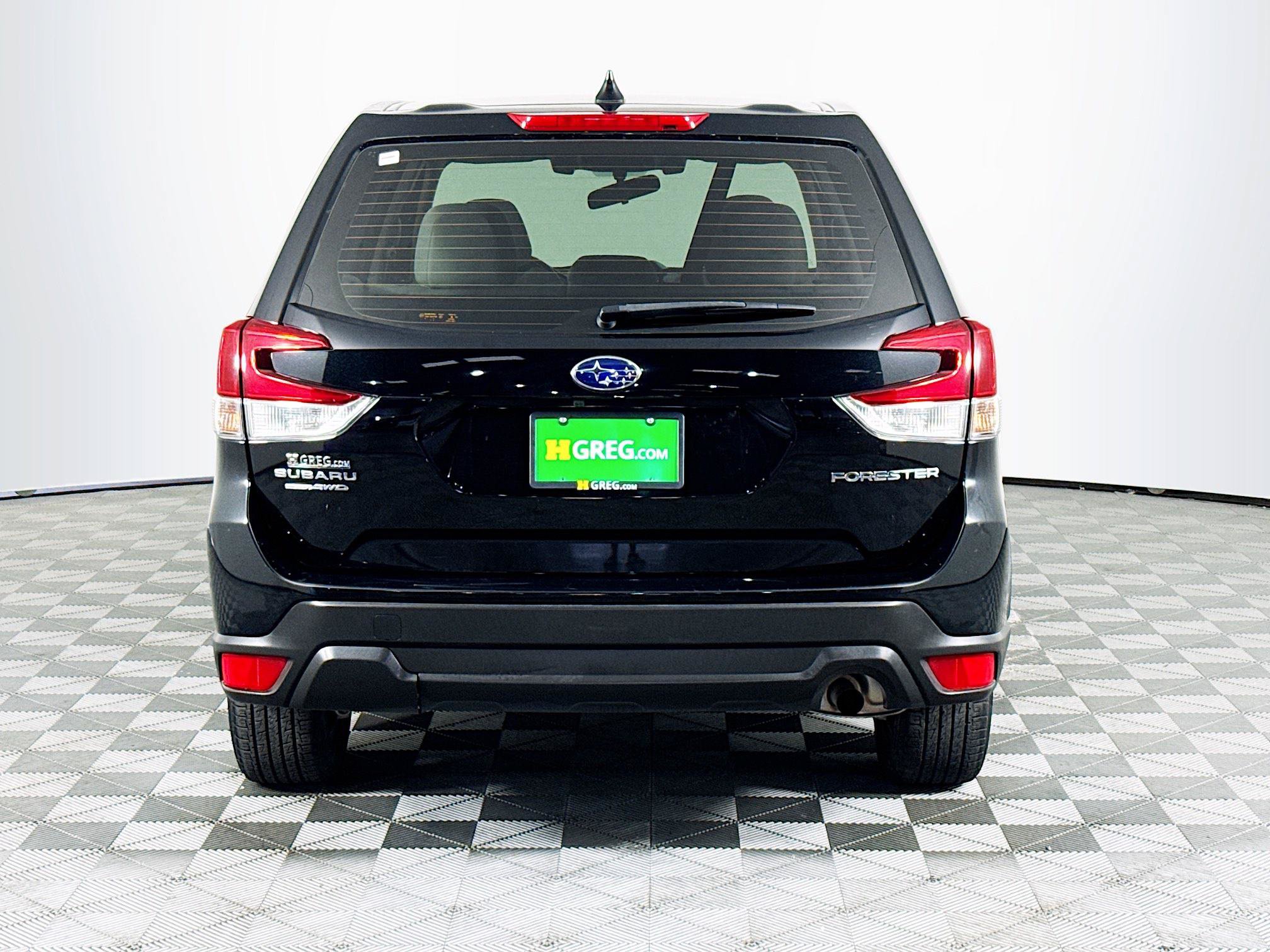 Used 2020 Subaru Forester AWD/4WD image 7