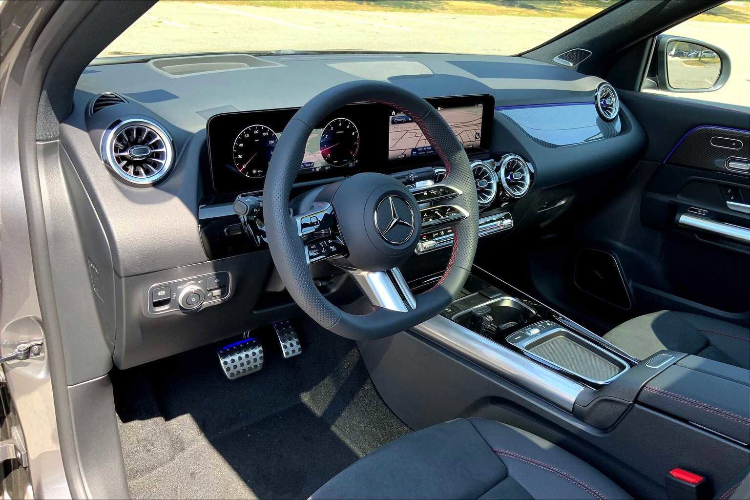 New 2026 Mercedes-Benz GLA 250 GLA 250 image 9