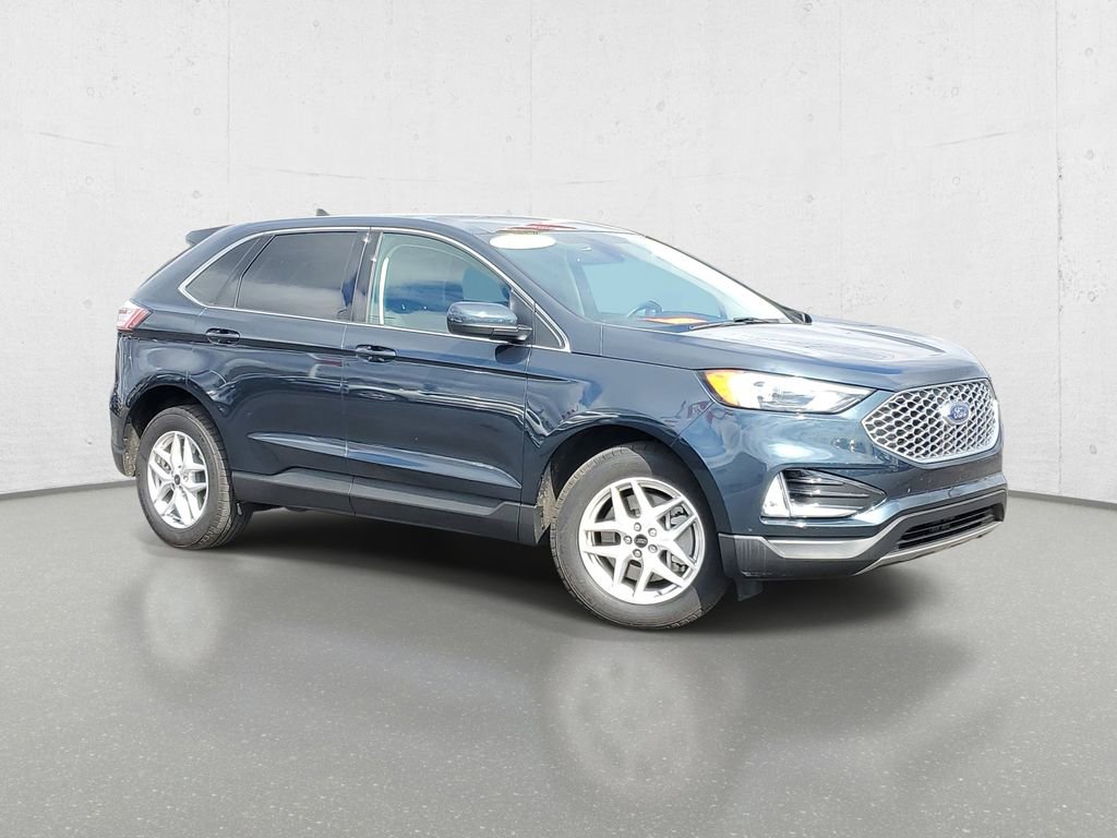 Used 2023 Ford Edge SEL w/ Convenience Package AWD/4WD image 2