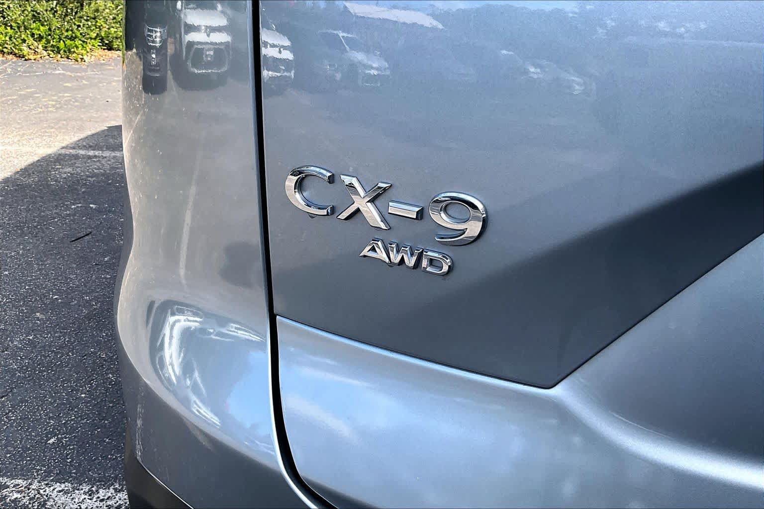 Used 2023 MAZDA CX-9 Touring Plus AWD/4WD image 10