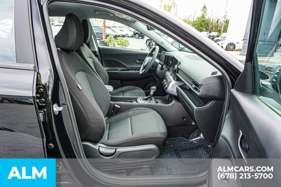 Used 2026 Hyundai Kona SE FWD image 23