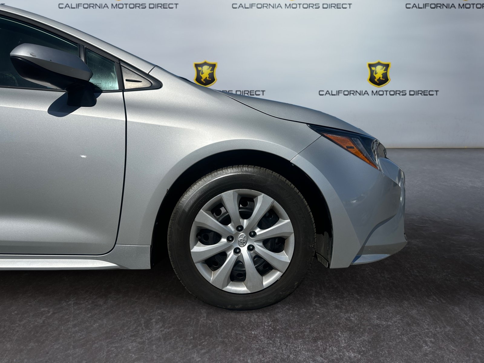 Used 2025 Toyota Corolla LE FWD image 14