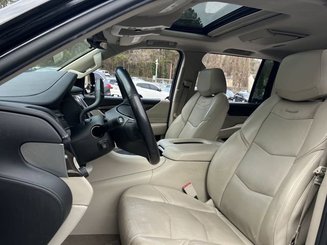 Used 2019 Cadillac Escalade ESV Luxury image 14