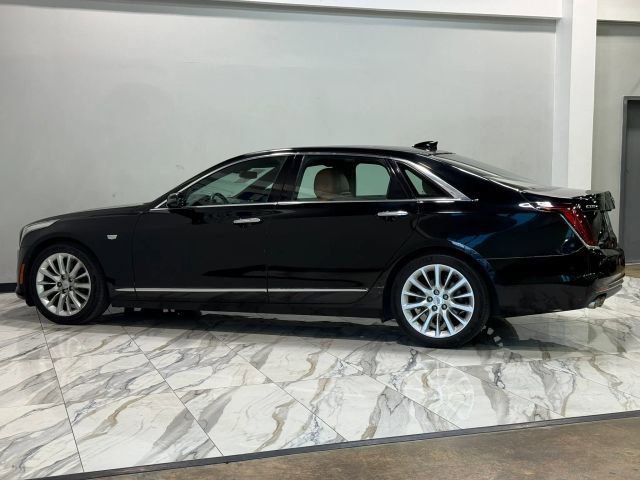Used 2017 Cadillac CT6 Luxury AWD/4WD image 9