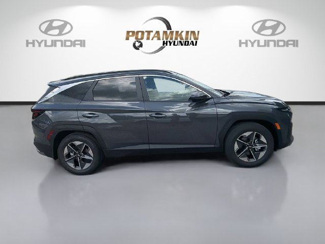New 2026 Hyundai Tucson SEL Plus FWD image 4