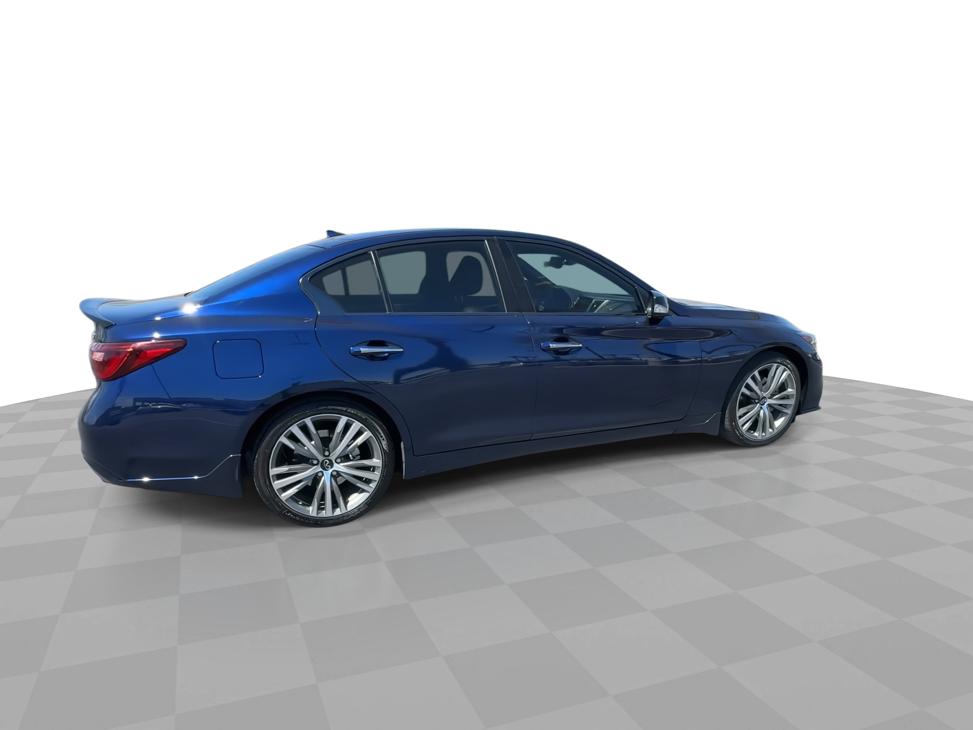 Used 2023 INFINITI Q50 Sensory image 9