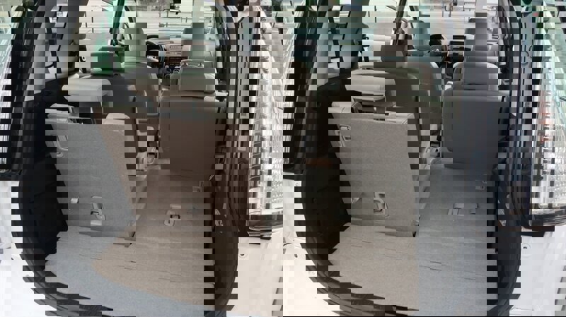 Used 2010 MAZDA MAZDA5 Grand Touring image 14