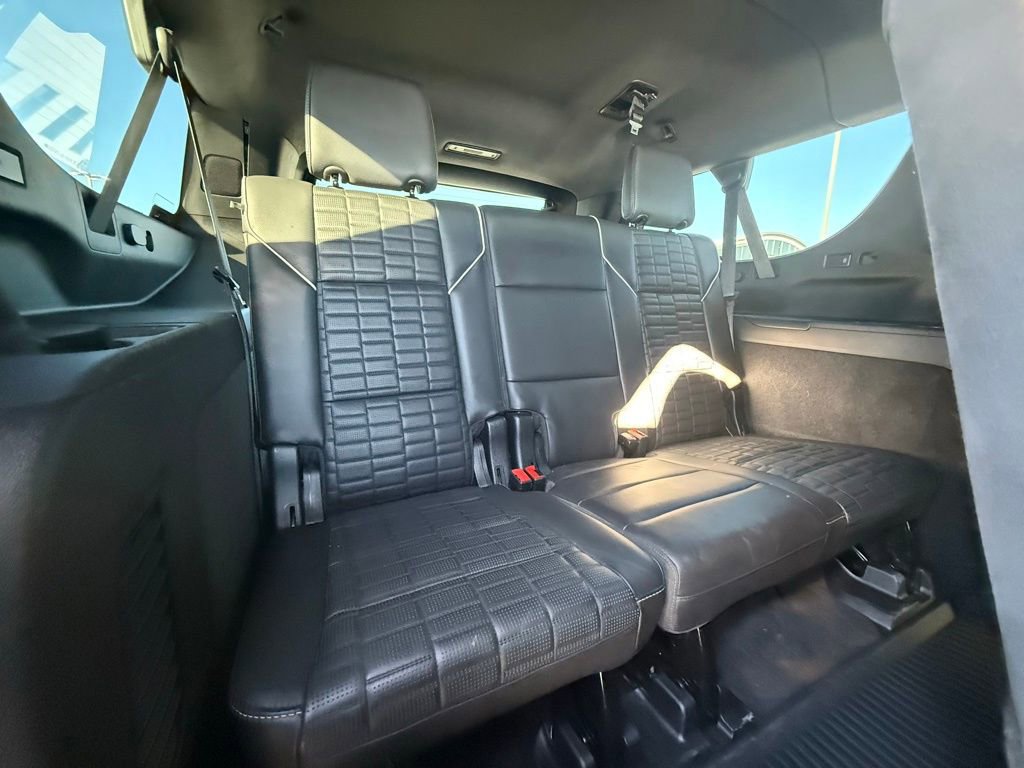 Used 2022 Cadillac Escalade ESV Sport Platinum w/ LPO, Floor Liner Package image 34