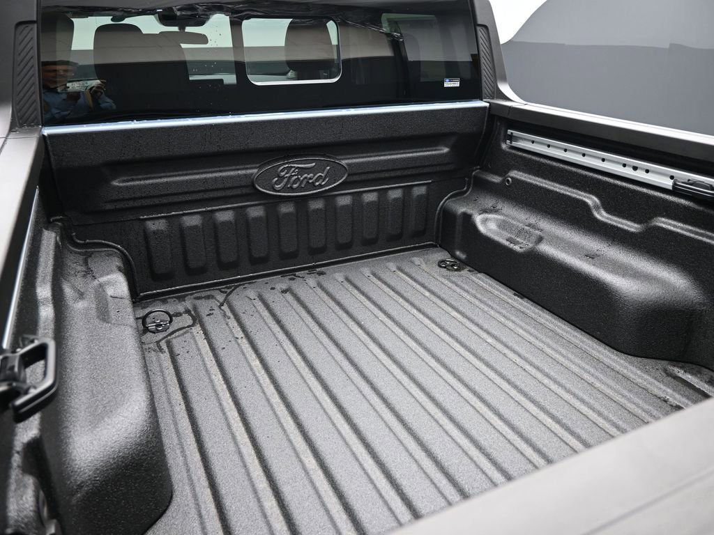 New 2026 Ford Maverick Lariat w/ Black Appearance Package image 10