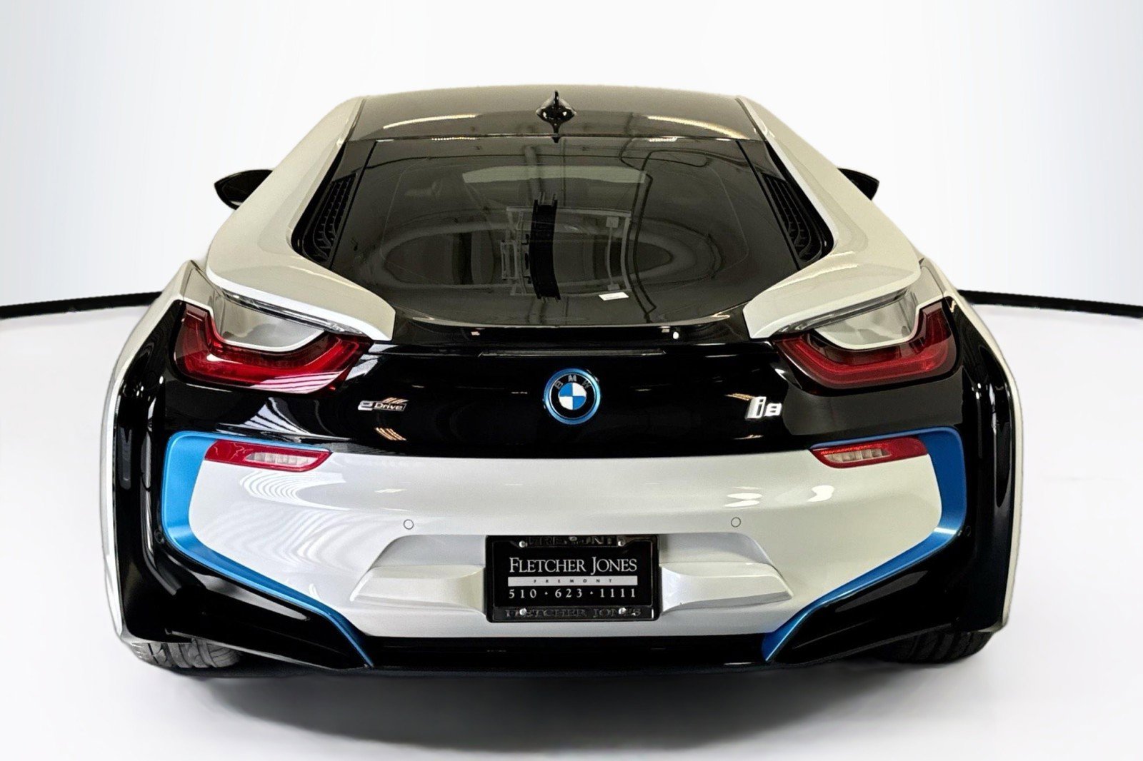 Used 2015 BMW i8 image 6